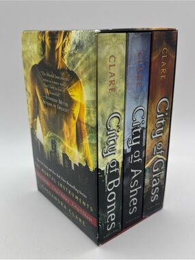 Mortal Instruments Complete Book Set of 3 by Cassandra Clare (2010) Paperback